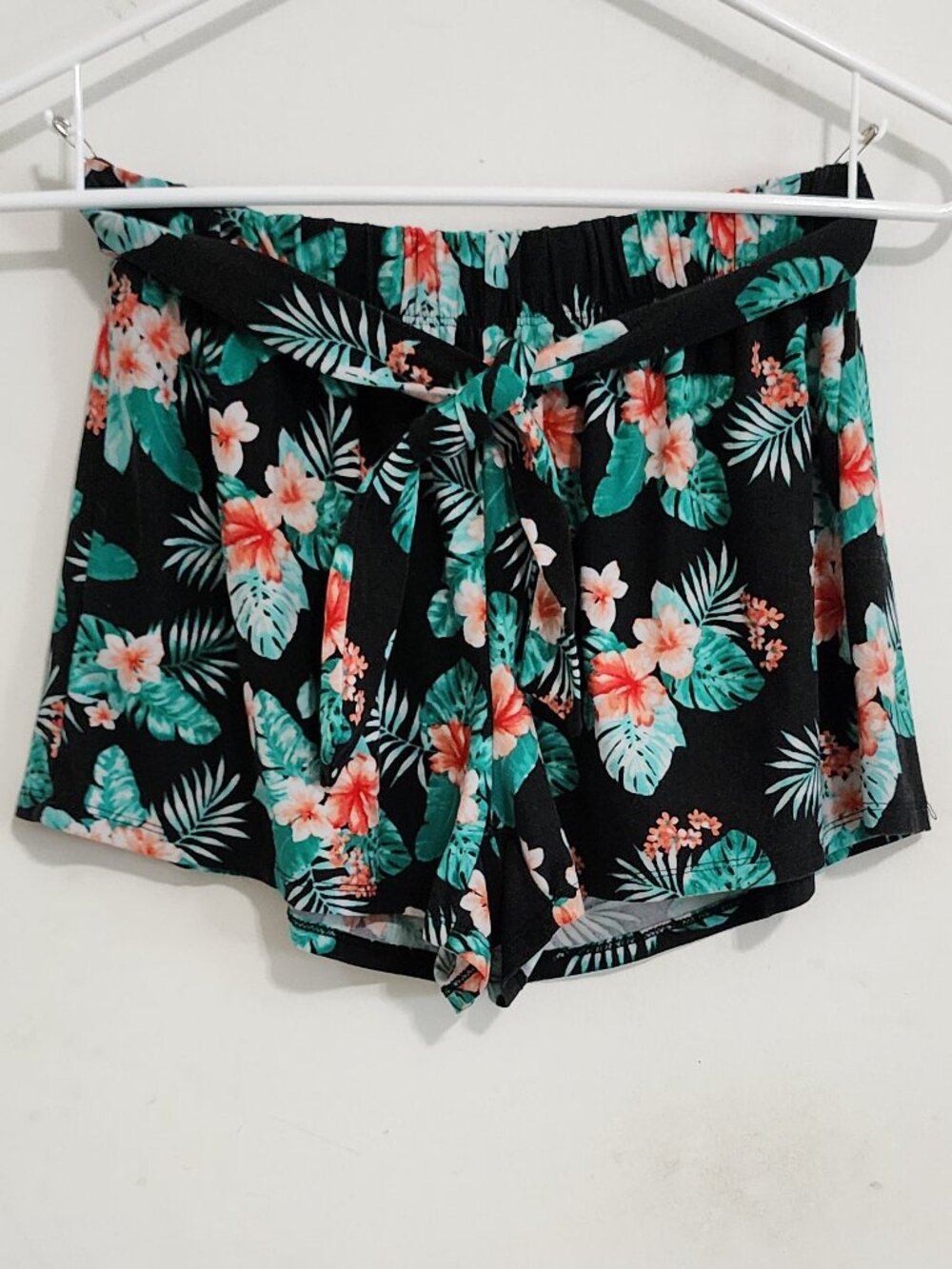 Bobbie Brooks, Ladies Shorts, Size Small